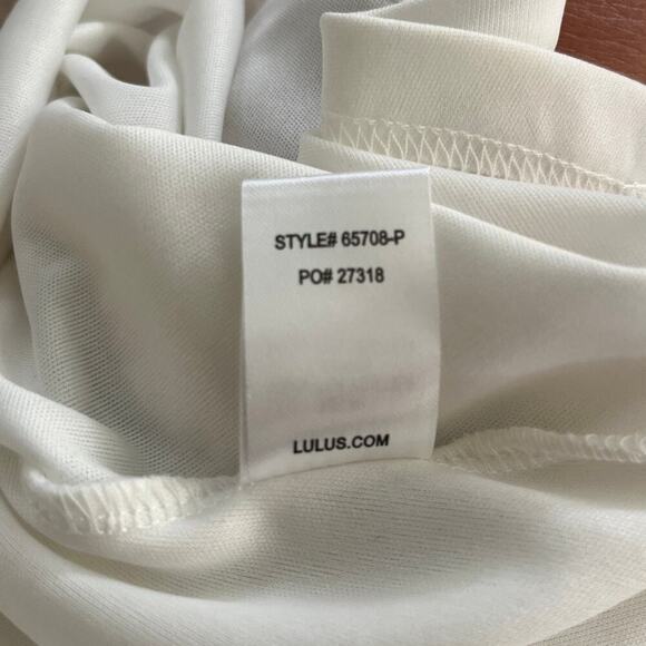 Lulu's Romantic Possibilities White Floral Print Maxi Dress Medium Princesscore - Picture 7 of 12